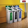 Estación de reciclaje 3 divisiones Slim Jim Rubbermaid 23 Gal