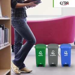Combo ecológico Estrabins botes con pedal 22 L